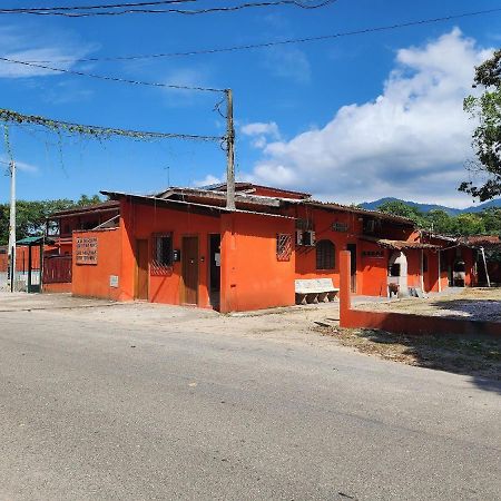 0001.05 - Maranduba - Apto - 2 Dormitorio - 8 Pessoas - 2 Quadras Do Mar - Piscina - Wi-Fi ウバトゥバ エクステリア 写真